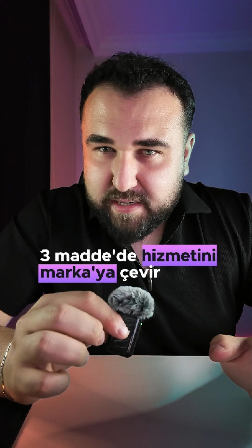 Instagram post from atekeco. This post is in position 18.