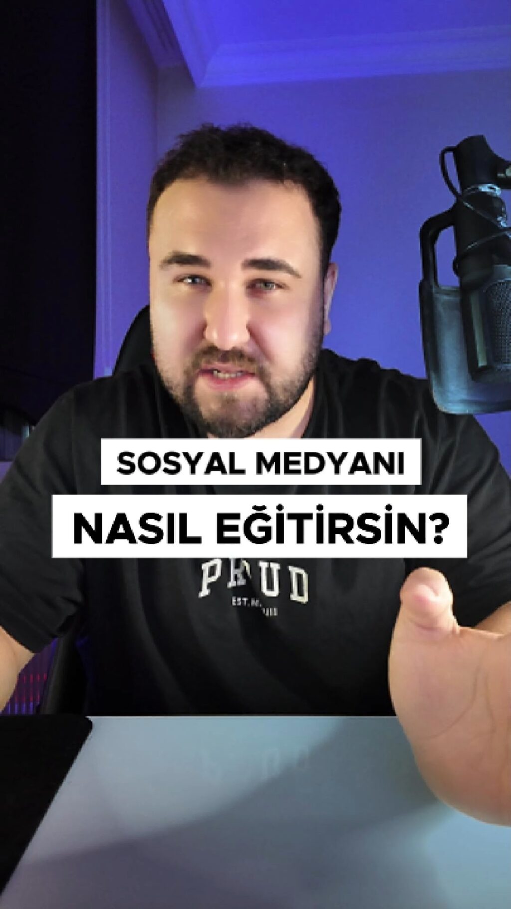 Instagram post from atekeco. This post is in position 17.