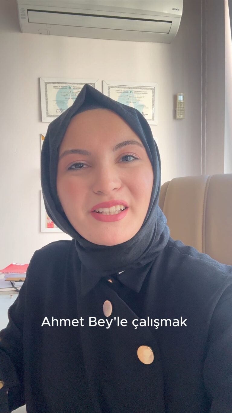 Instagram post from atekeco. This post is in position 7.